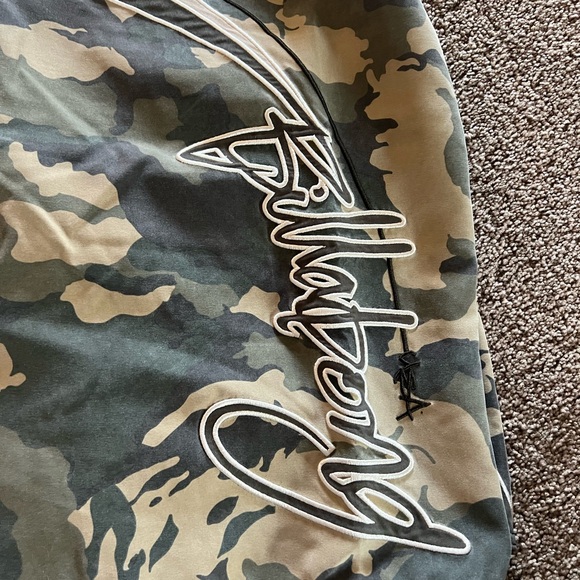 Billabong board shorts. - Picture 2 of 6